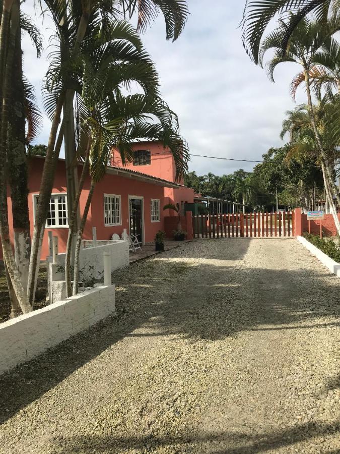 Iate Clube Rio Verde - Ilha Comprida Cananéia エクステリア 写真