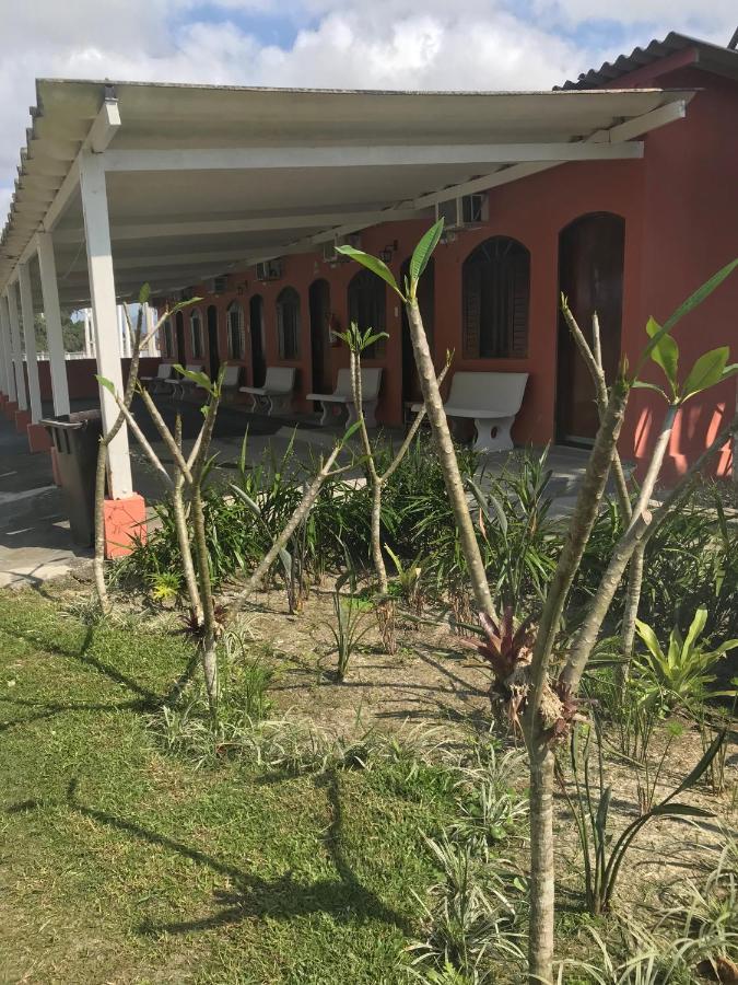 Iate Clube Rio Verde - Ilha Comprida Cananéia エクステリア 写真